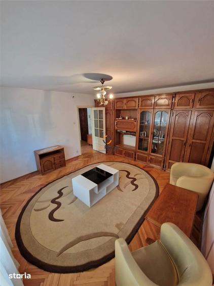 Apartament cu 2 camere decomandat în Steaua