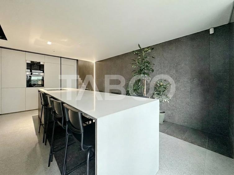 Duplex cu 4 camere cu Canalizare în Andrei Mureșanu