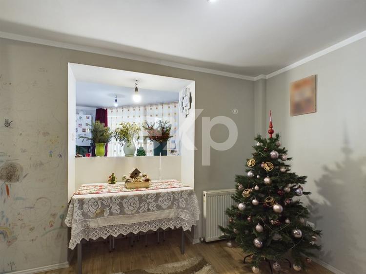 Casă cu 3 camere cu Canalizare în Gruia