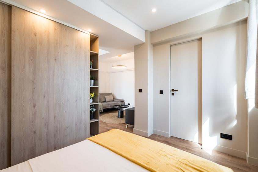 Apartament cu 2 camere semidecomandat în P-ța Romană