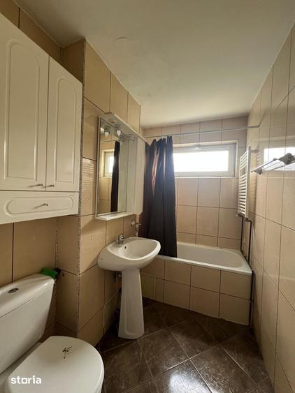 Apartament cu 2 camere în Podu Roș