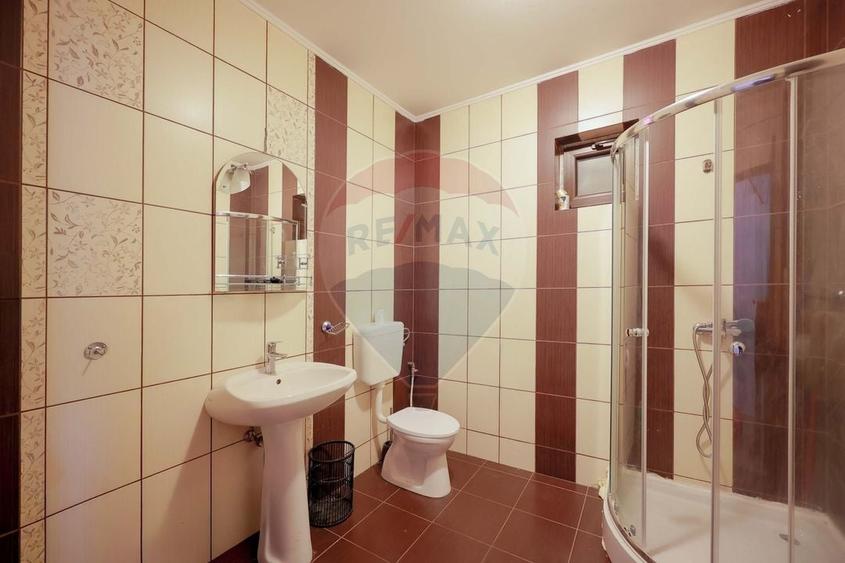 Duplex cu 3 camere cu Teren 241 Mp în Iosia
