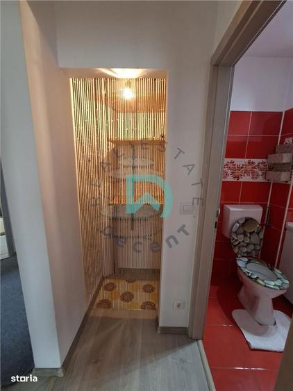 Apartament cu 2 camere decomandat în Centrul Istoric