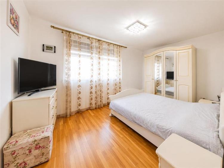 Apartament 3 camere, terasa, 2 bai, garaj, Andrei Muresanu Sud - 7