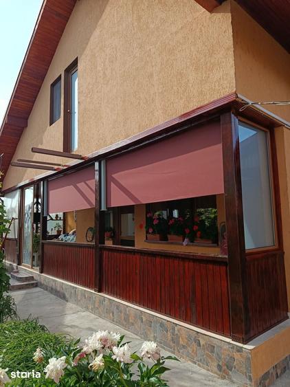 Casă cu 8 camere cu Teren 500 Mp în Cazasu