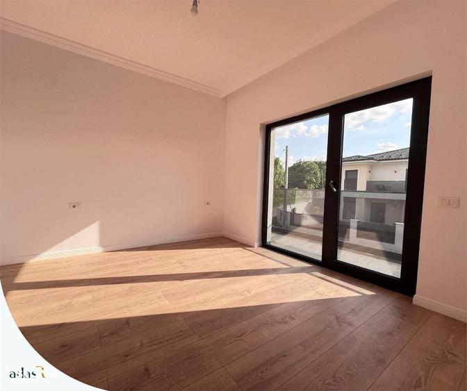 Casă cu 4 camere în Valea Ursului