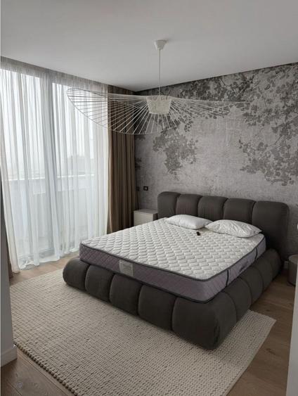 Apartament cu 4 camere, mobilat în Herăstrău