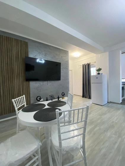 Apartament cu 2 camere decomandat în Năvodari Tabără