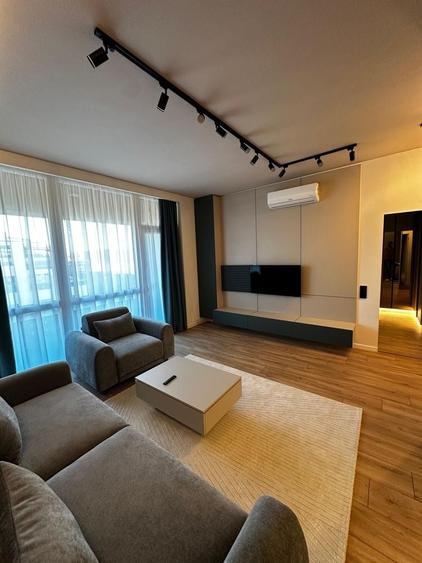 Apartament cu 2 camere decomandat în Exterior Vest