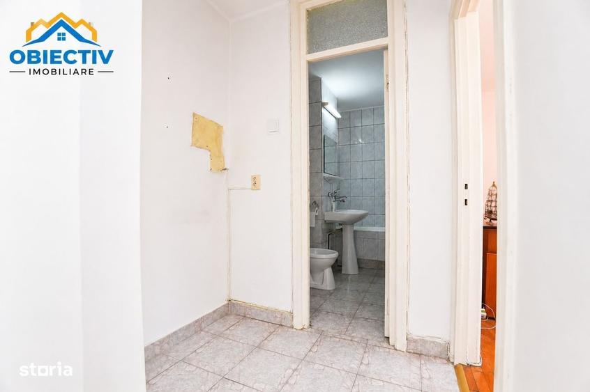 Apartament 4 camere , centru , etaj 1 - 2