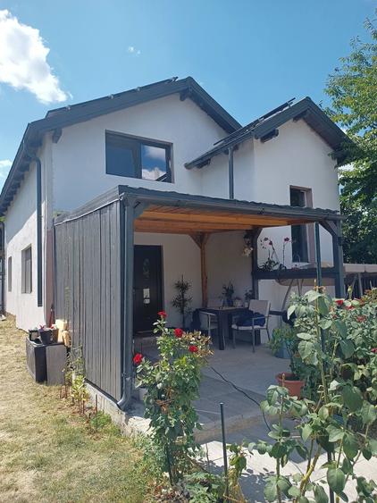 Casă individuală cu 3 camere cu Teren 150 Mp în Mănăstirea Doamnei