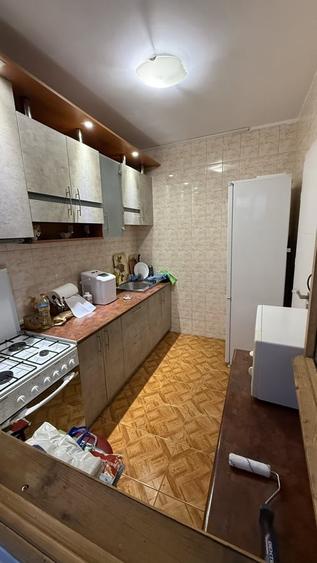Apartament cu 2 camere semidecomandat în 1 Mai