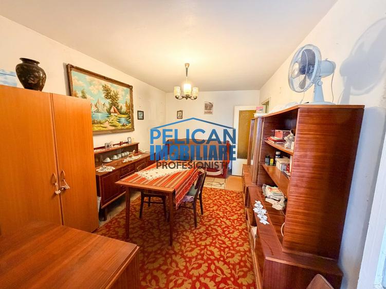 Apartament cu 2 camere decomandat în Spitalului