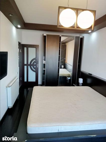 Apartament cu 3 camere în Cantemir