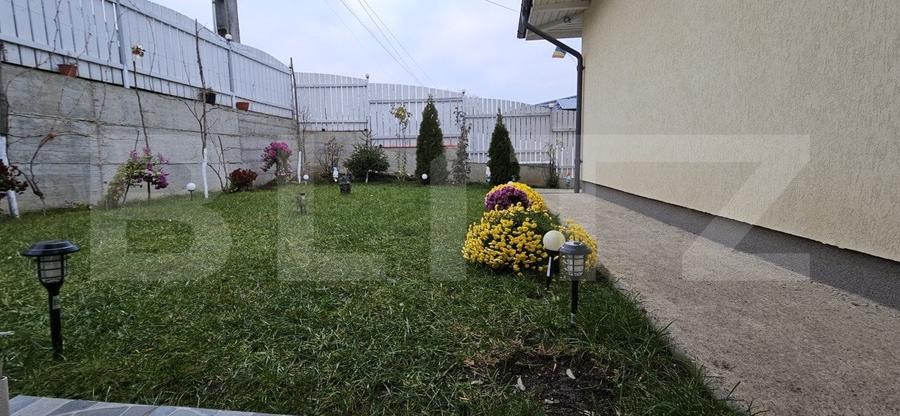 Casă individuală cu 5 camere cu Teren 390 Mp în Hlincea