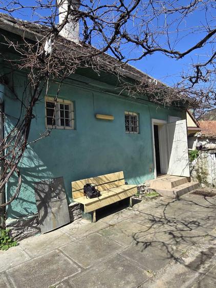 Casă cu 4 camere în Galeș