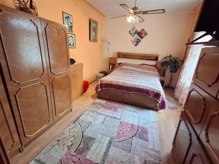 Duplex cu 7 camere cu Teren 511 Mp în Central