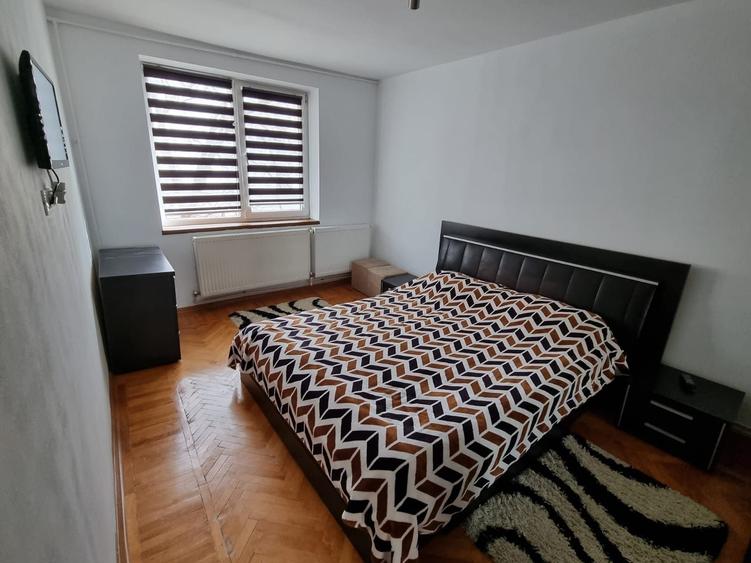 Apartament cu 2 camere decomandat în Ultracentral