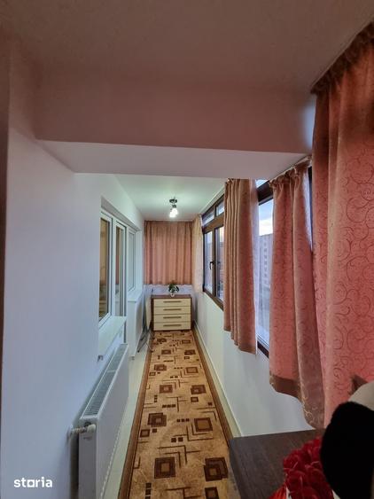 Apartament cu 3 camere decomandat în Chiajna