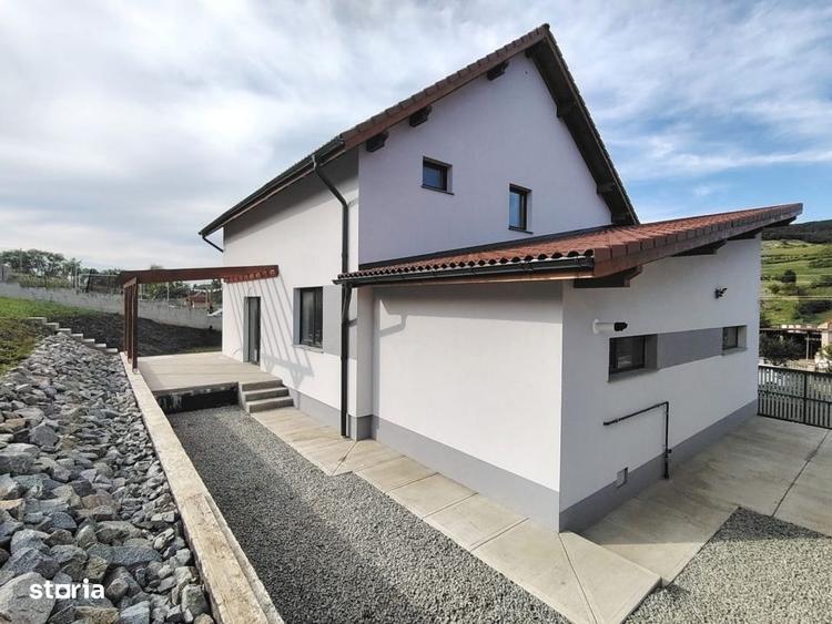 Casa individuala spatioasaaer curat, liniste si confort in Popesti - 10