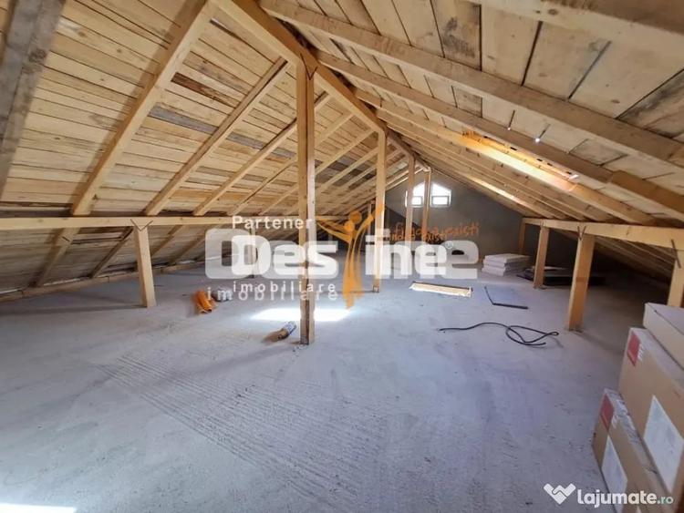 Casă cu 4 camere cu Teren 412 Mp în Valea Adâncă