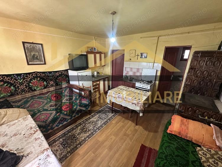 Casă cu 4 camere cu Canalizare în Râciu