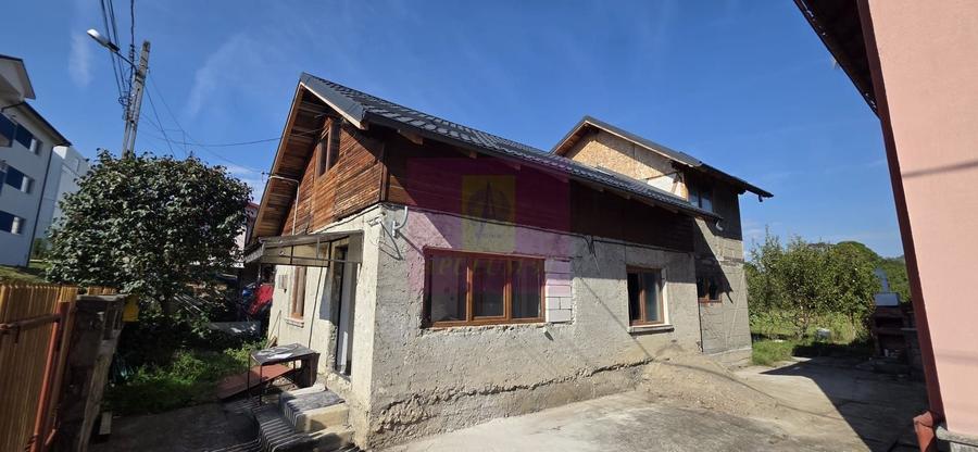 Casă individuală cu 4 camere cu Canalizare în Hidrojet