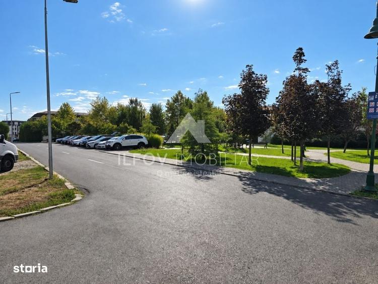Spațiu comercial, în Central