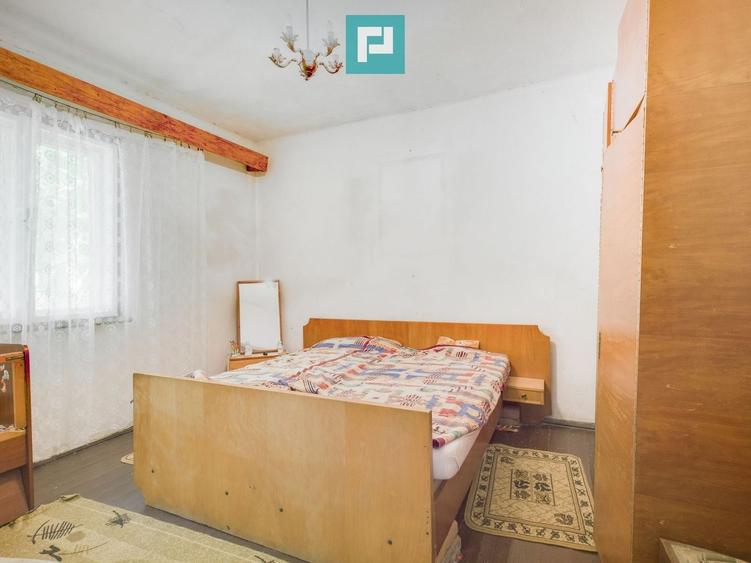 Casă individuală cu 3 camere cu Teren 240 Mp în Pârneava