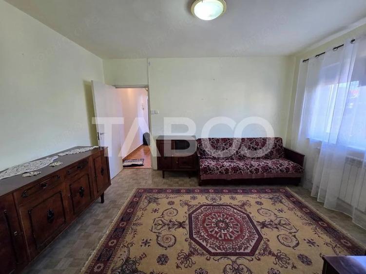 Apartament cu 2 camere nedecomandat în Mihai Viteazul