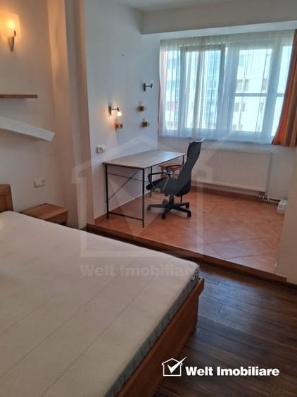 Apartament cu 4 camere semidecomandat, mobilat în Zorilor