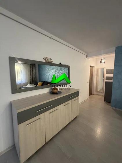 Apartament cu 2 camere decomandat, mobilat în Central