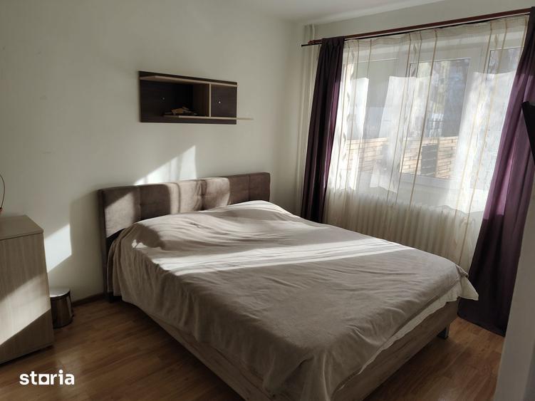 Apartament cu 2 camere nedecomandat, mobilat în Podu Roș