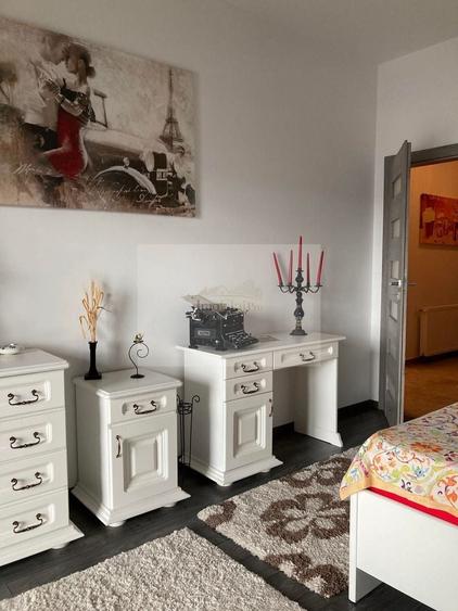 Apartament cu 2 camere semidecomandat, mobilat în Mănăștur