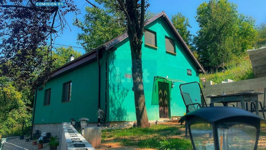 Casă cu 3 camere cu Canalizare în Moroasa 2