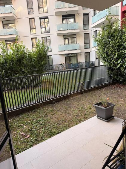 Apartament cu 2 camere decomandat în Medicină