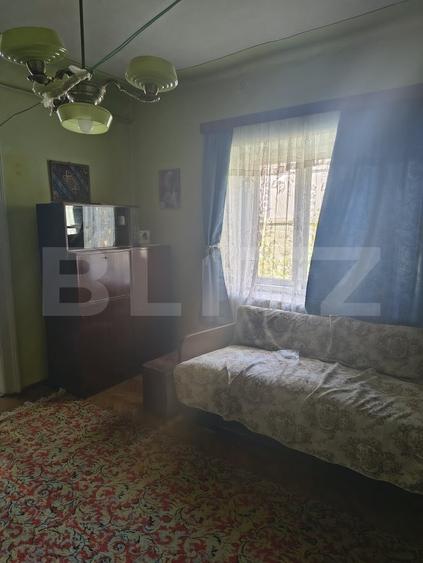 Casă individuală cu 3 camere cu Canalizare în Central