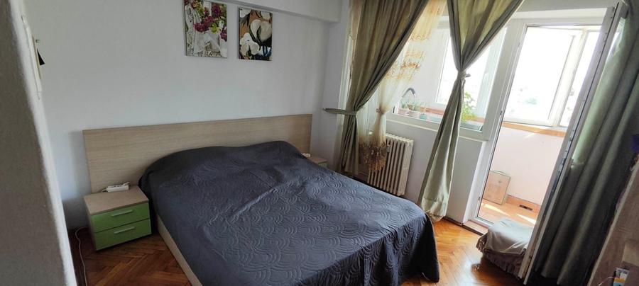 Apartament cu 4 camere decomandat în Turda