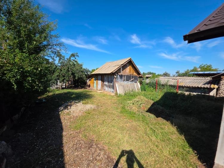 Teren Construcții intravilan de 2600 mp, în Beuca