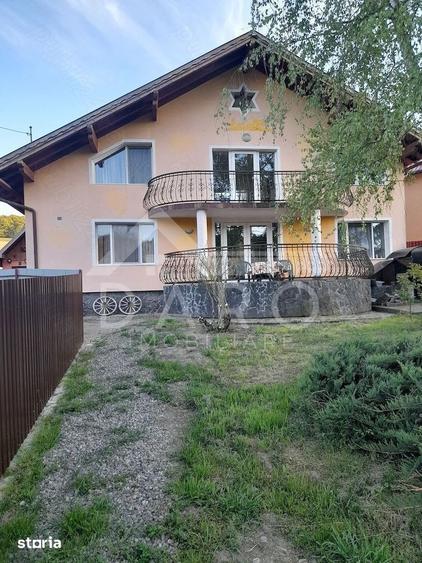 Casă cu 2 camere cu Teren 470 Mp în Central