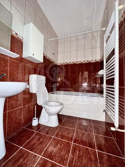 Apartament cu 2 camere decomandat, mobilat în Bună Ziua
