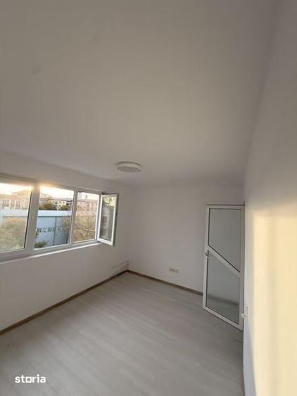 Apartament cu 2 camere în Micro 11