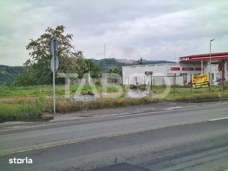 Teren de 4100 mp, în Central