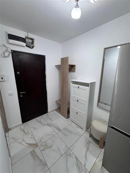 Garsonieră decomandată în Berceni