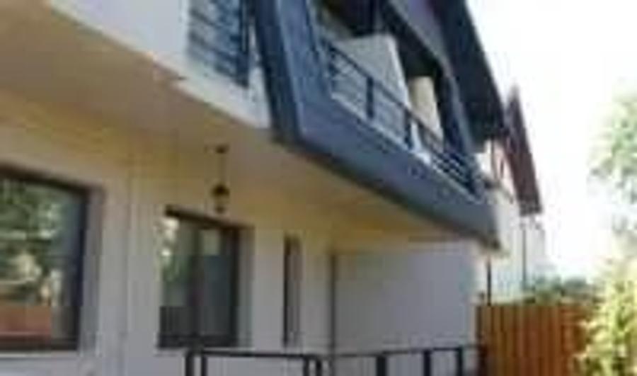 Casă individuală cu 4 camere cu Teren 400 Mp în Pipera