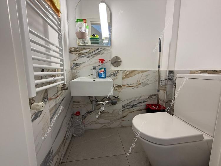 Spațiu comercial, de 45 mp, în Sinaia