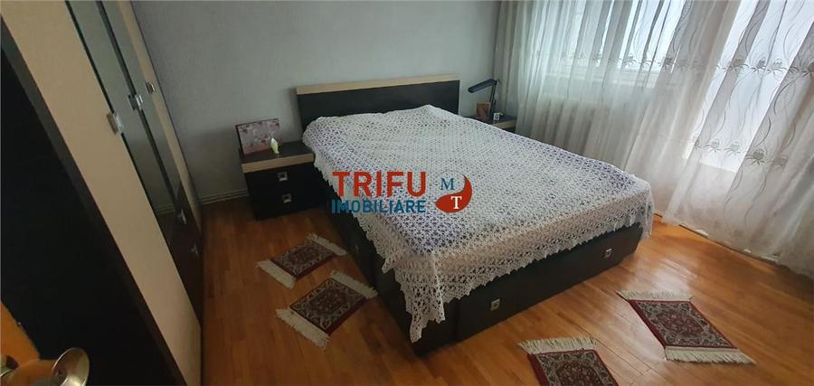 Apartament cu 2 camere decomandat, mobilat în Cetate