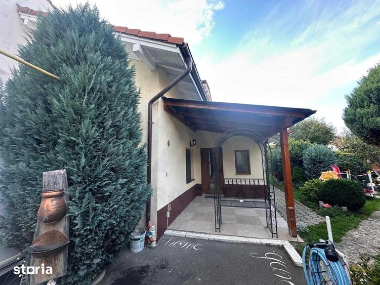Casă cu 6 camere cu Teren 336 Mp în Ștrand