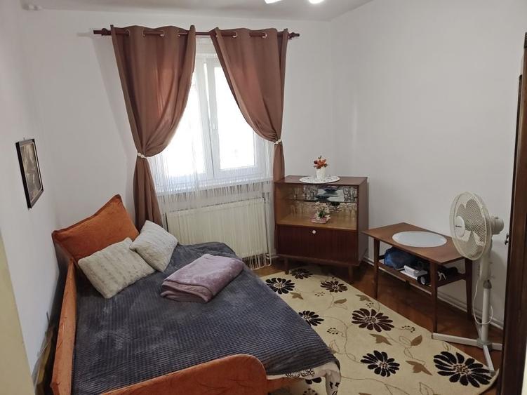 Casă cu 2 camere în Semicentral