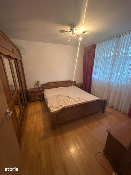 Apartament cu 4 camere în Titan